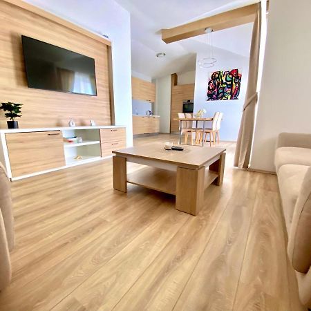 Golden Apartments ザボリッチ エクステリア 写真